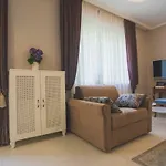 Luxury Padre Pio Apartman *