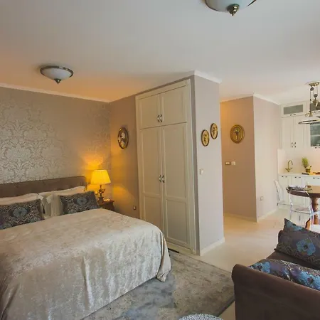 Luxury Padre Pio アパート スプリト